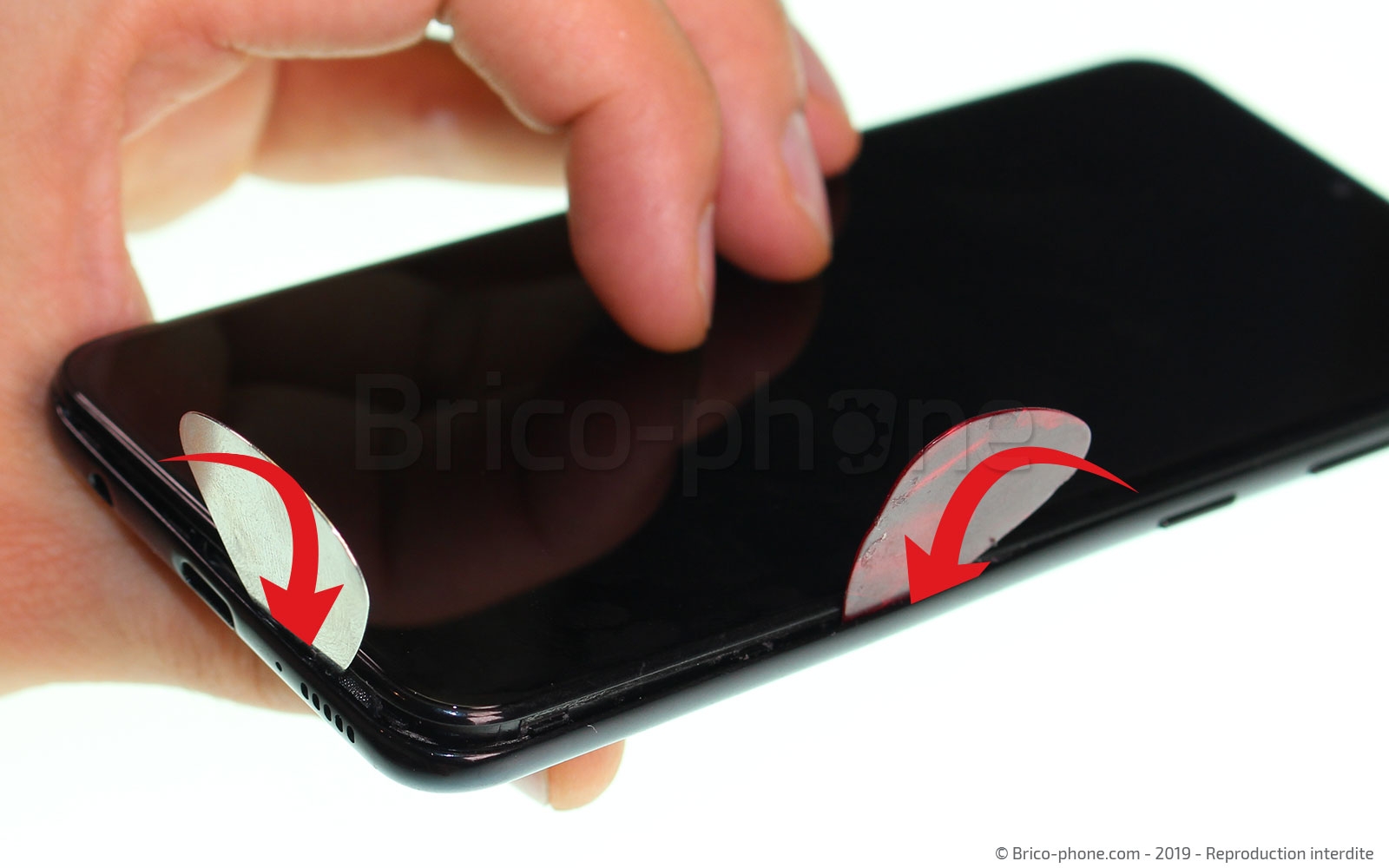 Changement de coque arrière sur Galaxy A20e photo 4